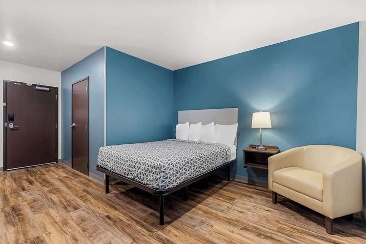 Suite Queen Bed (22 of 41)