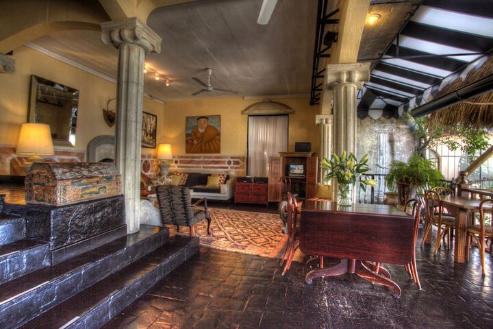 Hotel Interior 4 of 374