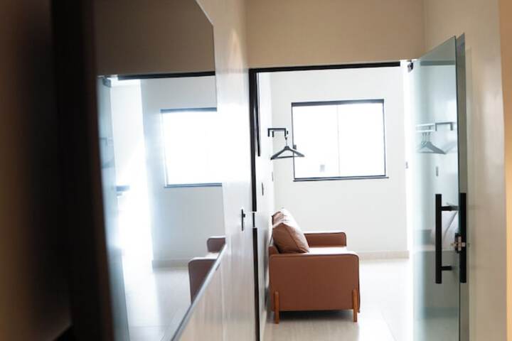 Room 11 of 37
