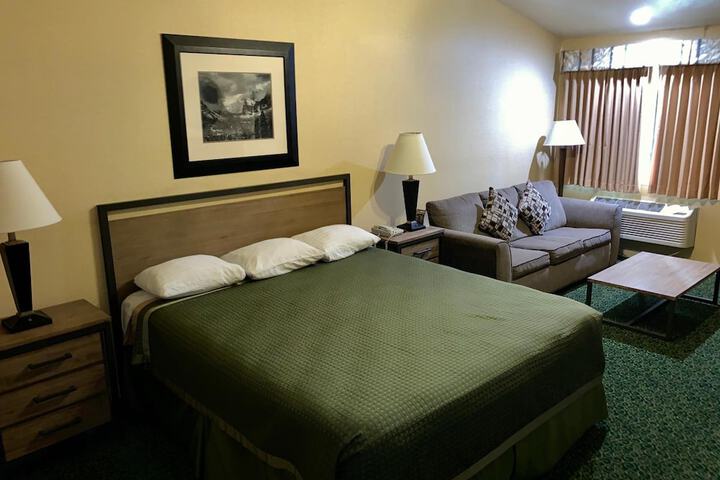 Room 21 of 81