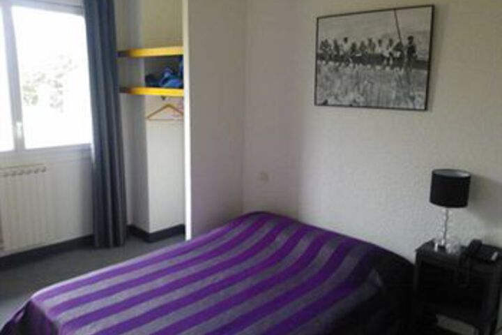 Room 7 of 15