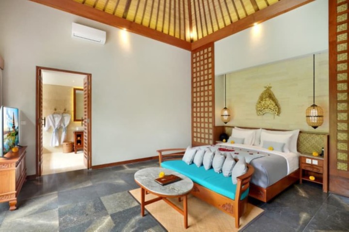 Room 16 of 167
