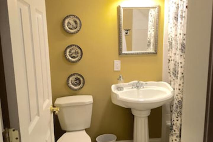 Room 4 of 59
