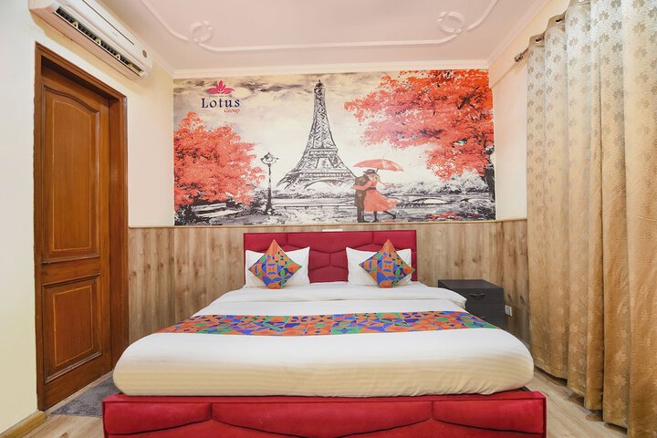 Room 18 of 30
