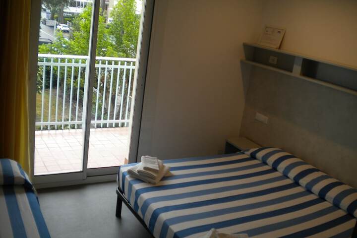 Room 20 of 50
