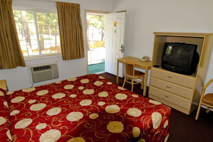 Room 7 of 26