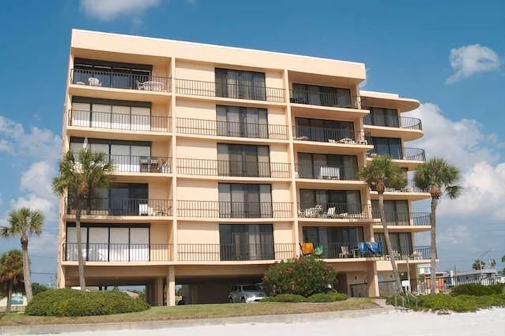 Trillium 2B Beach View From ALL Rooms / very Unique/top Location!