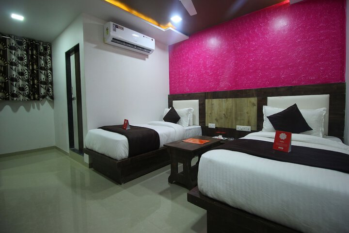 Room 13 of 15