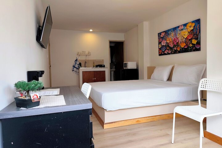 Room 4 of 44