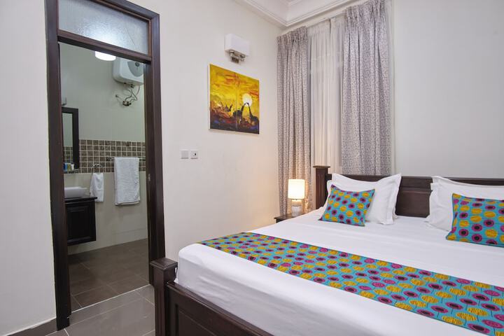 Room 9 of 23