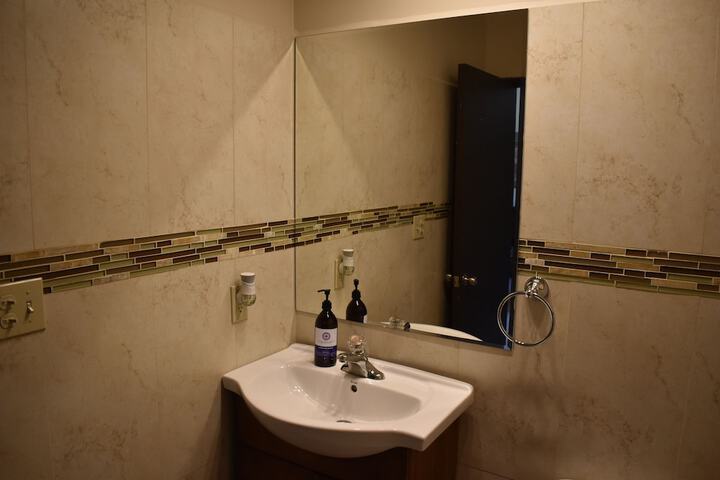 Room 102 of 146