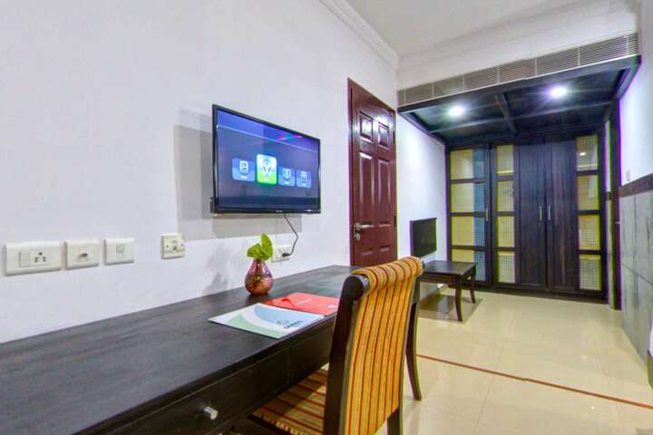 Room 18 of 61
