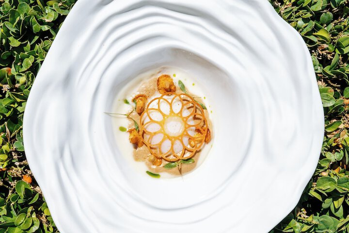 Dining 67 of 77