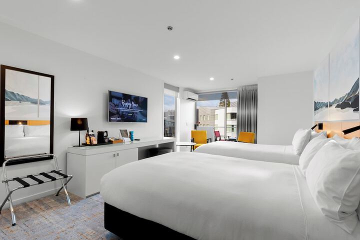 Room 13 of 54