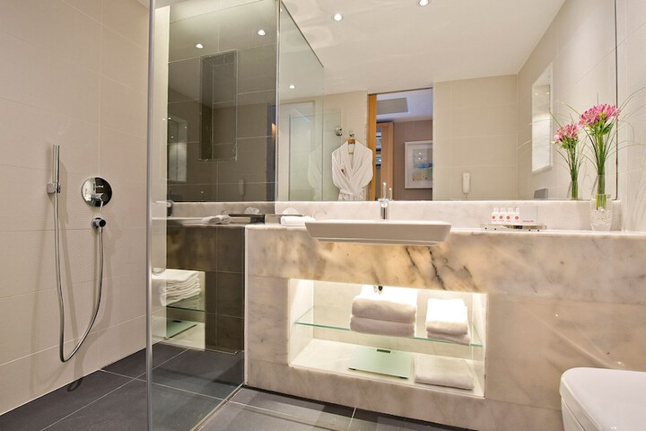 Bath Photo