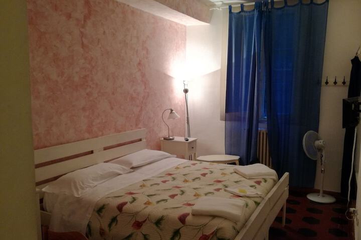 Room 15 of 43