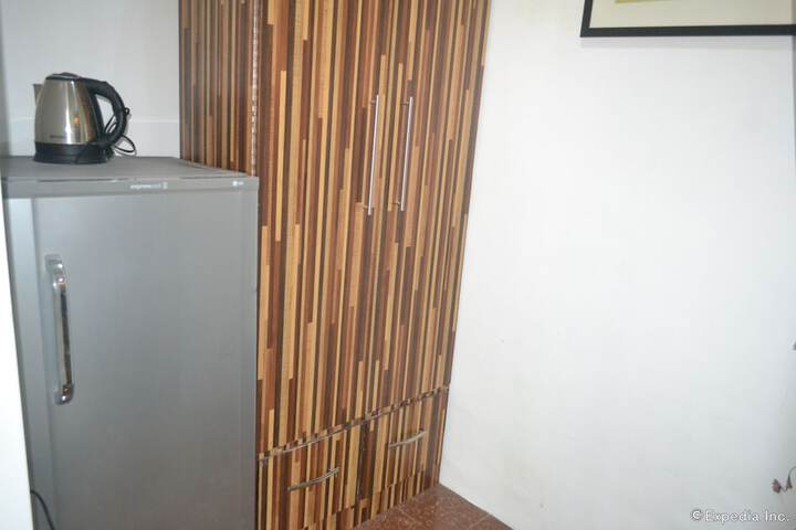 Room 27 of 52