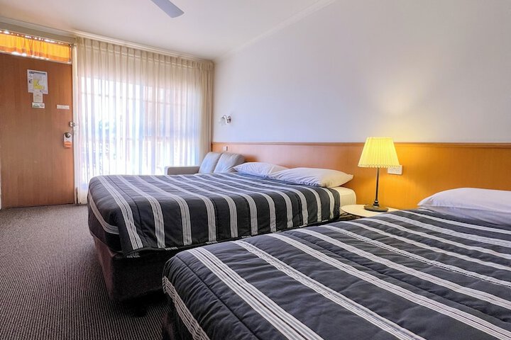 Room 18 of 59