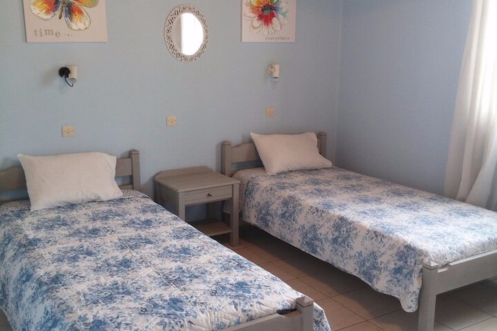 Room 3 of 29
