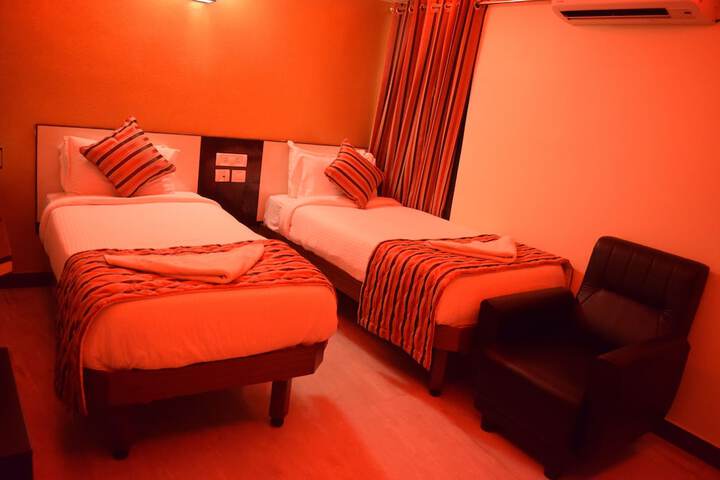 Room 15 of 43
