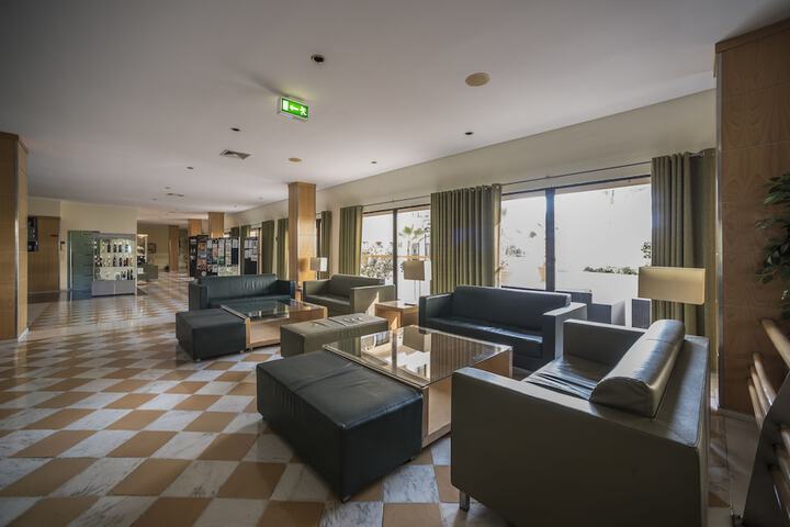 Hotel Interior 4 of 62