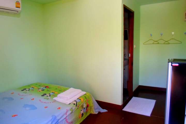 Room 3 of 13