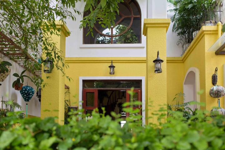 Thien Nga Center Hotel