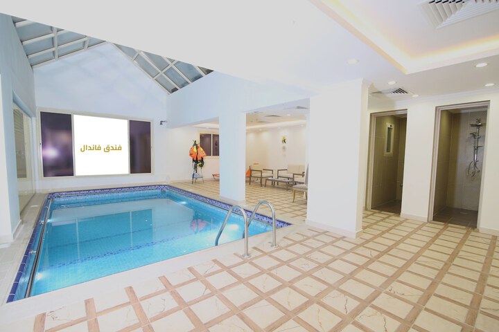 Pool 16 of 21