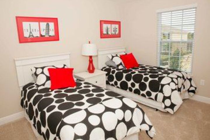 Room 26 of 63