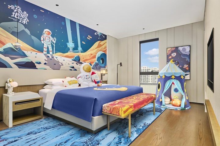 Room 26 of 114