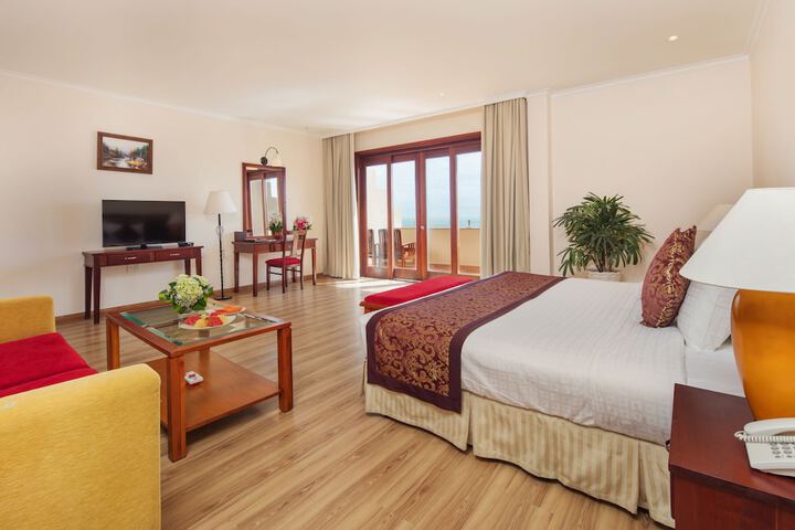 Room 44 of 139