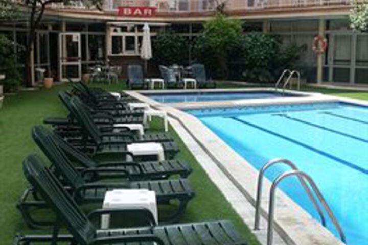 Sundeck 23 of 23