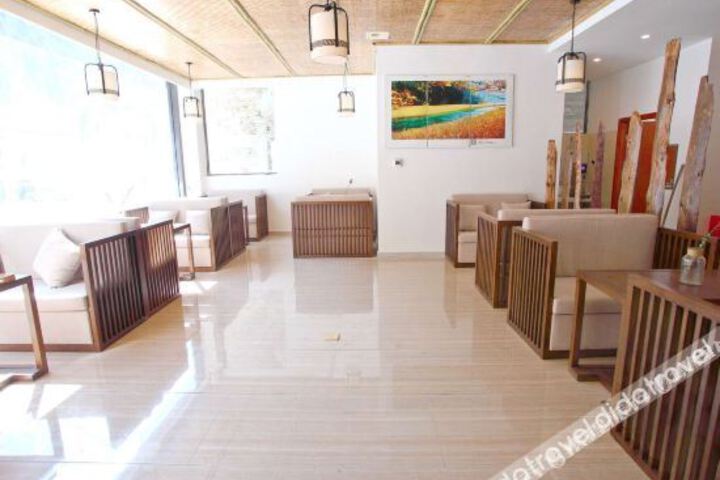 Hotel Interior 7 of 23