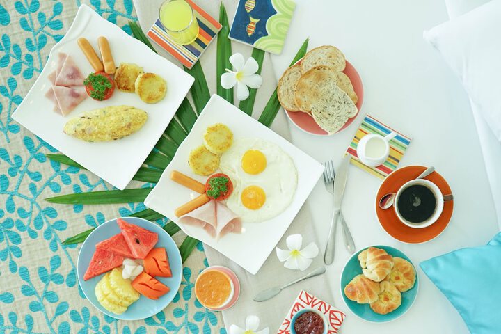 Breakfast/Coffee Service 81 of 104