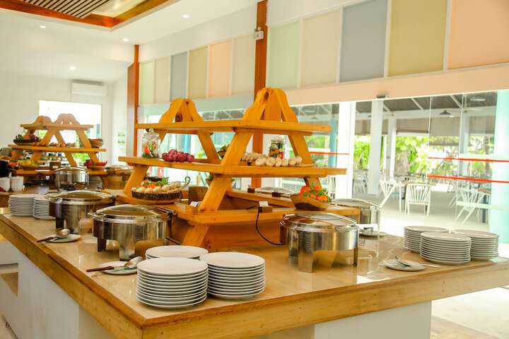 Dining 57 of 132