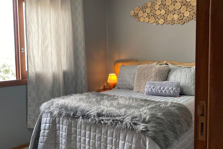 Room 5 of 38