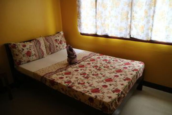 Room 17 of 48