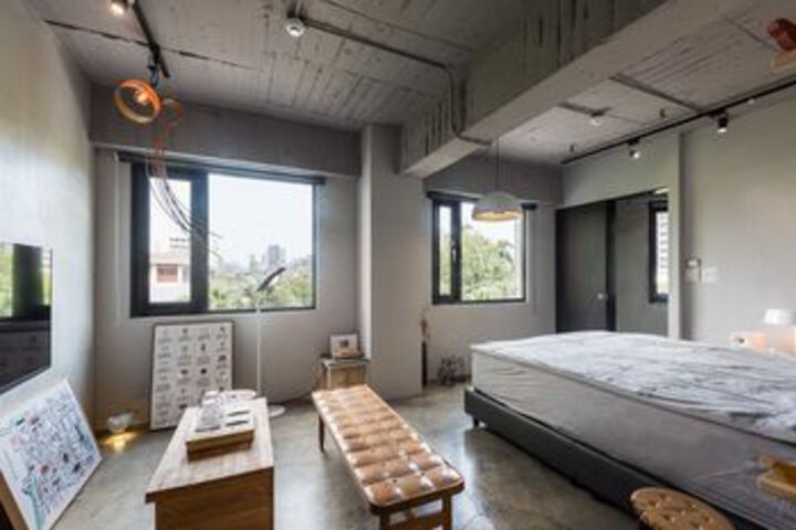 Room 48 of 75
