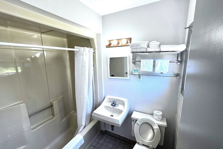Room 20 of 25