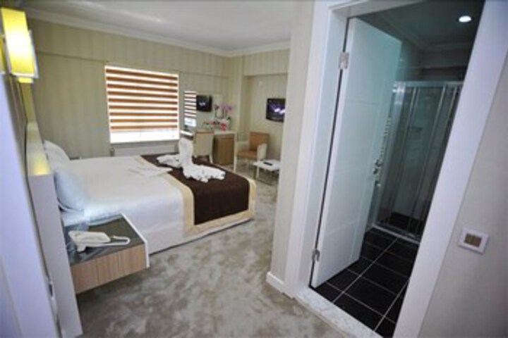 Room 20 of 24