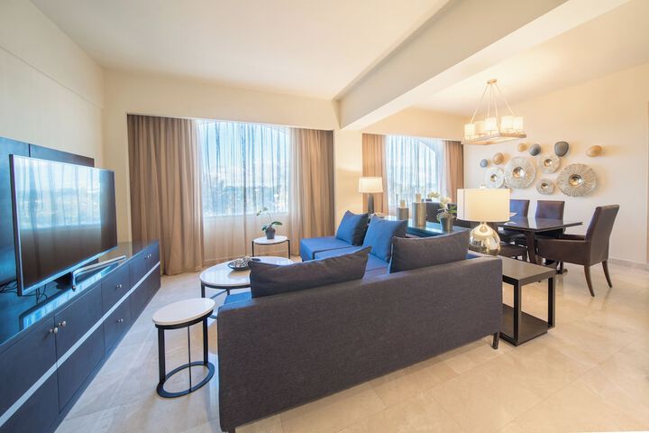 Room 25 of 219