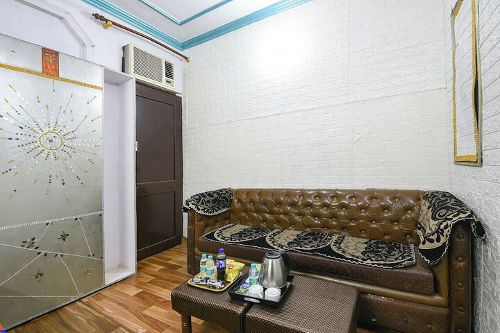 Room 26 of 34