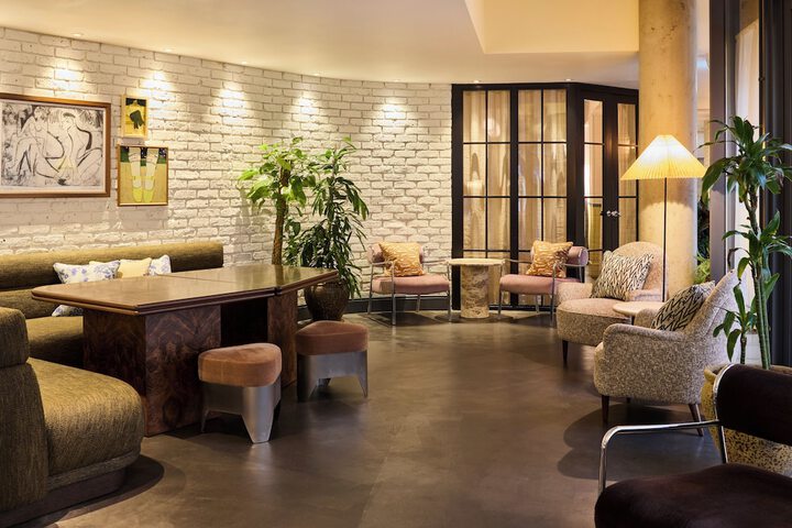 Hotel Interior 6 of 49