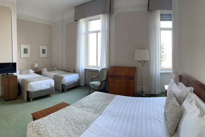 Room 29 of 121