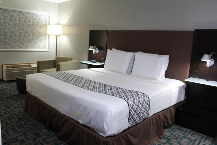 Room 15 of 35