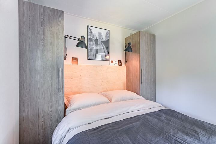 Room 8 of 29