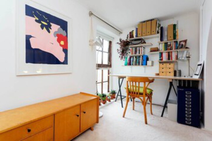 Room 7 of 20