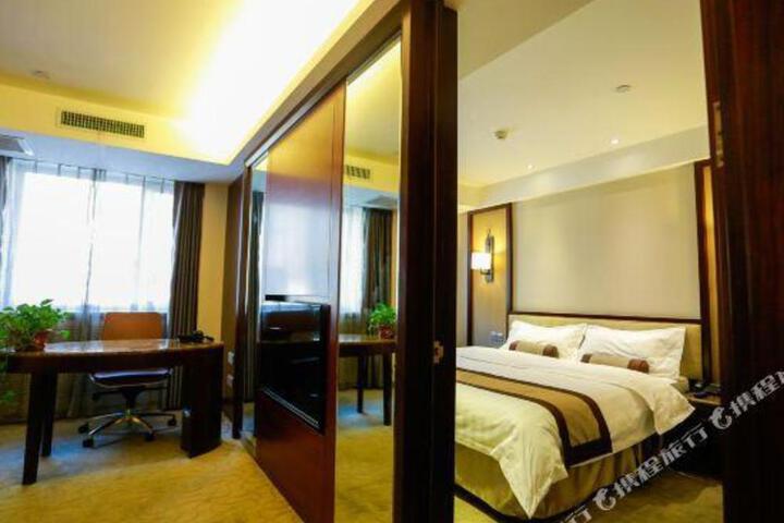 Jingu Hotel
