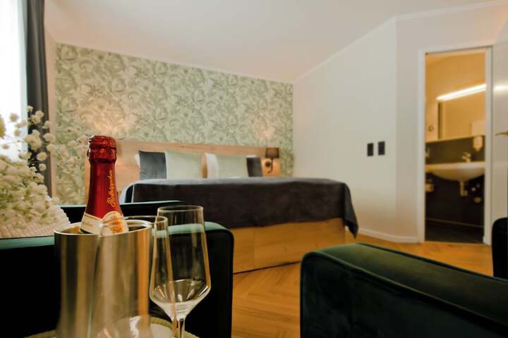 Room 25 of 91