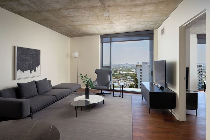 Room 21 of 47